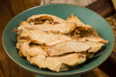 以鲁直露溼何郎试汤饼为韵赋酴醿七首-古诗-赏析_舒邦佐的诗 - 查字典诗词网